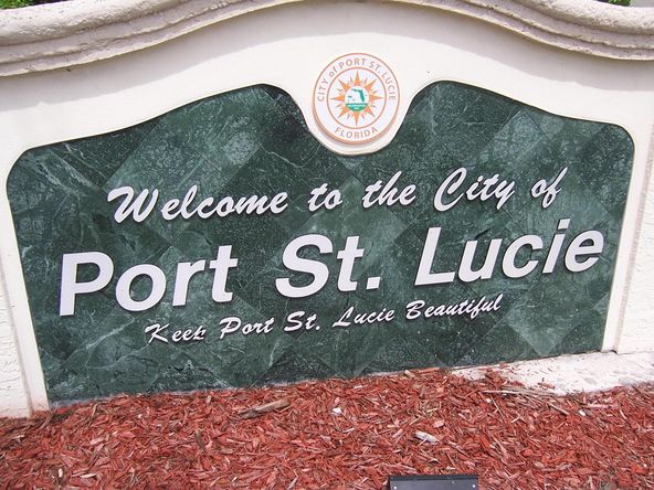 169 NE Prima Vista Blvd, Port Saint Lucie, FL 34983